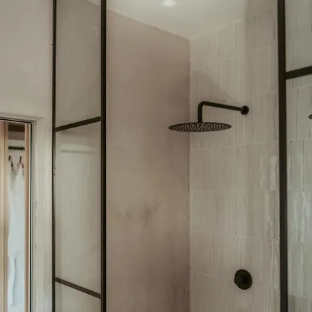 Pure Beachfront With Pool * Vourvourou