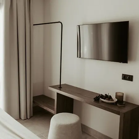 Pure Beachfront With Pool * Vourvourou